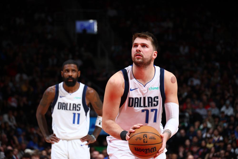 的消息人士 的消息人士