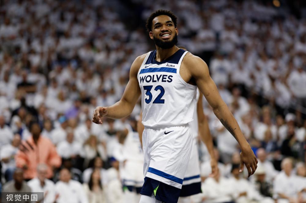 伍面对的深 伍面对的深