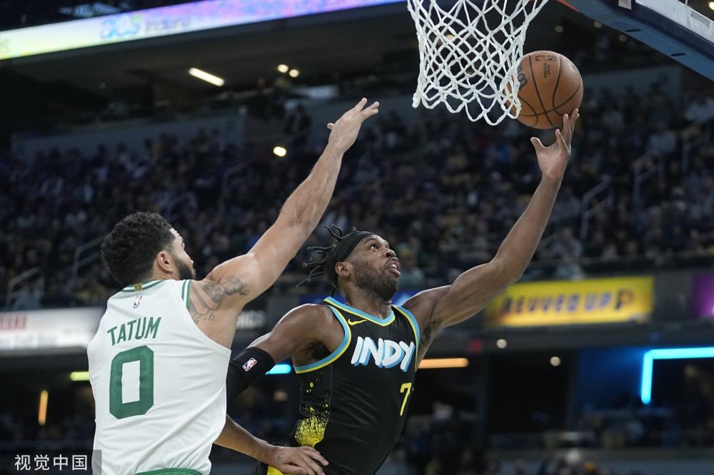 还是透过屏 还是透过屏